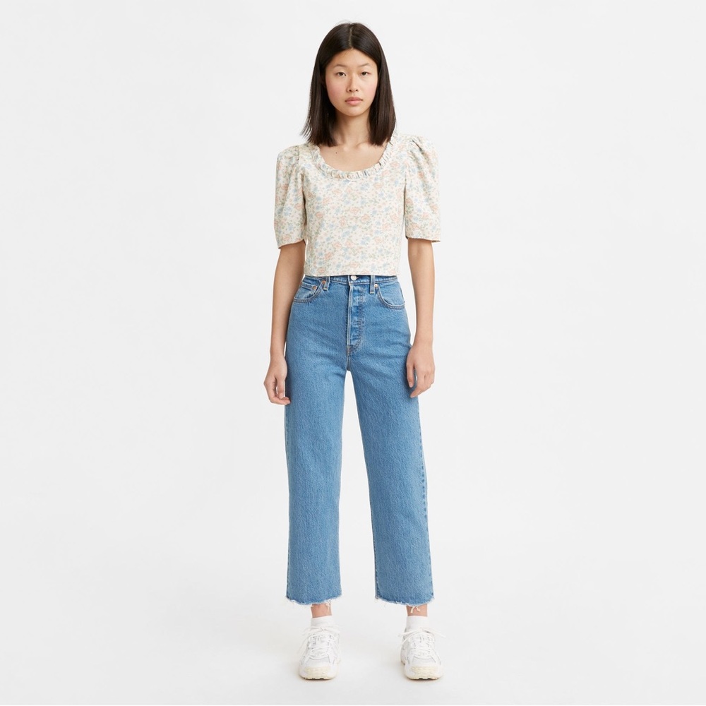 Levi ribcage straight ankle jeans in Jazz Wave, size 27